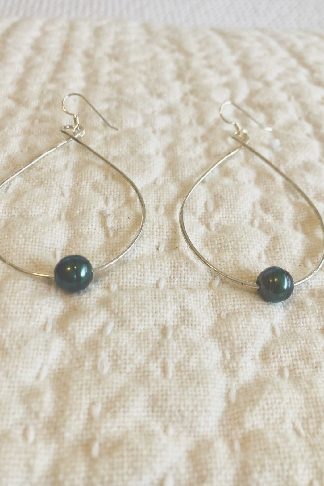 Tahitian Teardrop SM Earring