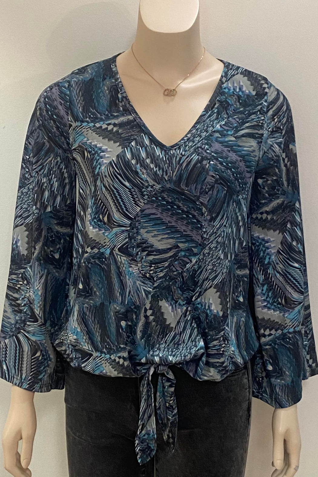 The Alia Top