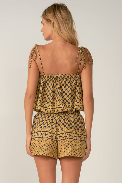 TIE STRAP TOP