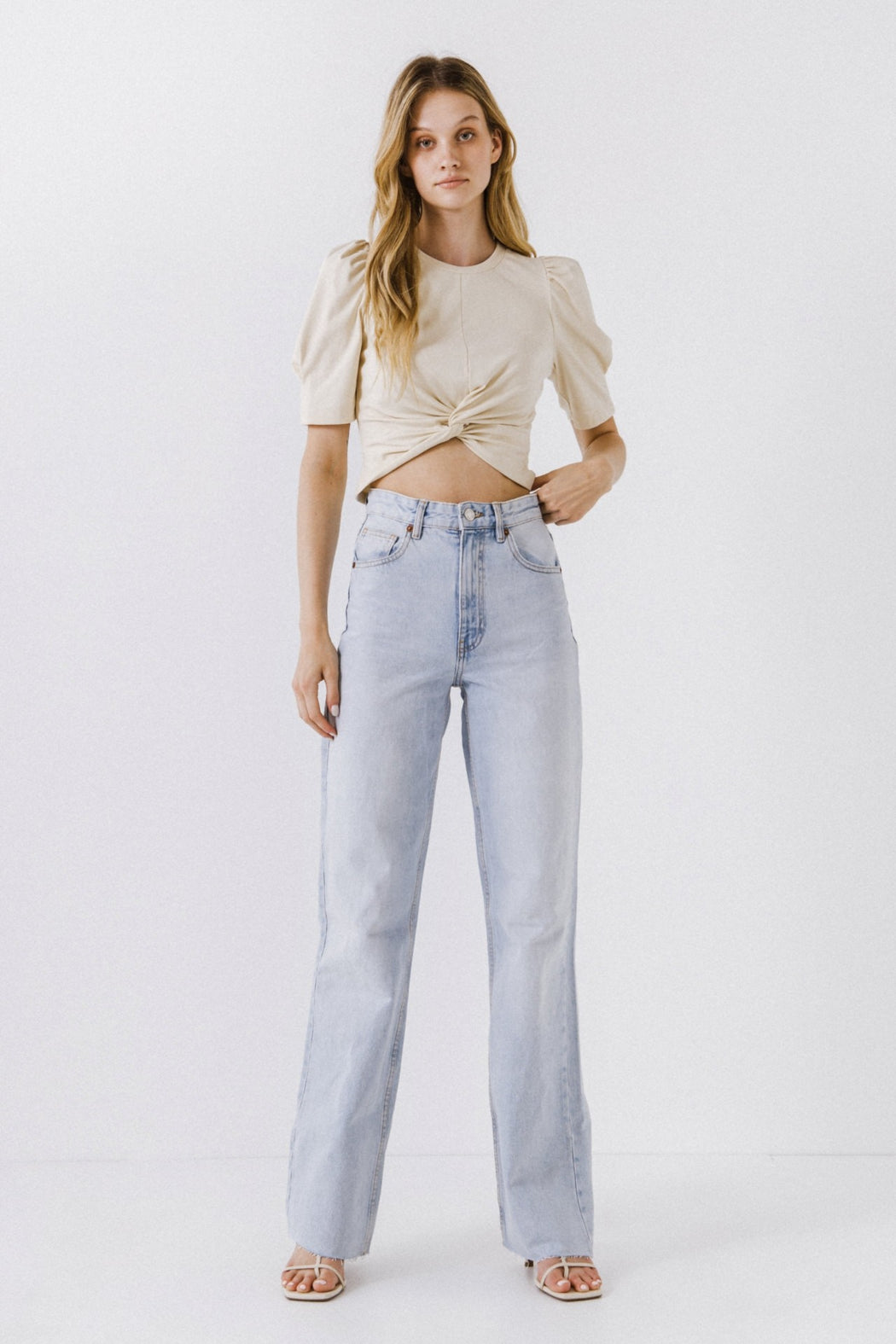 Twist Front Top