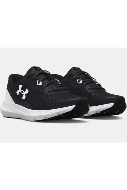 Under Armor boys grade school Surge 3