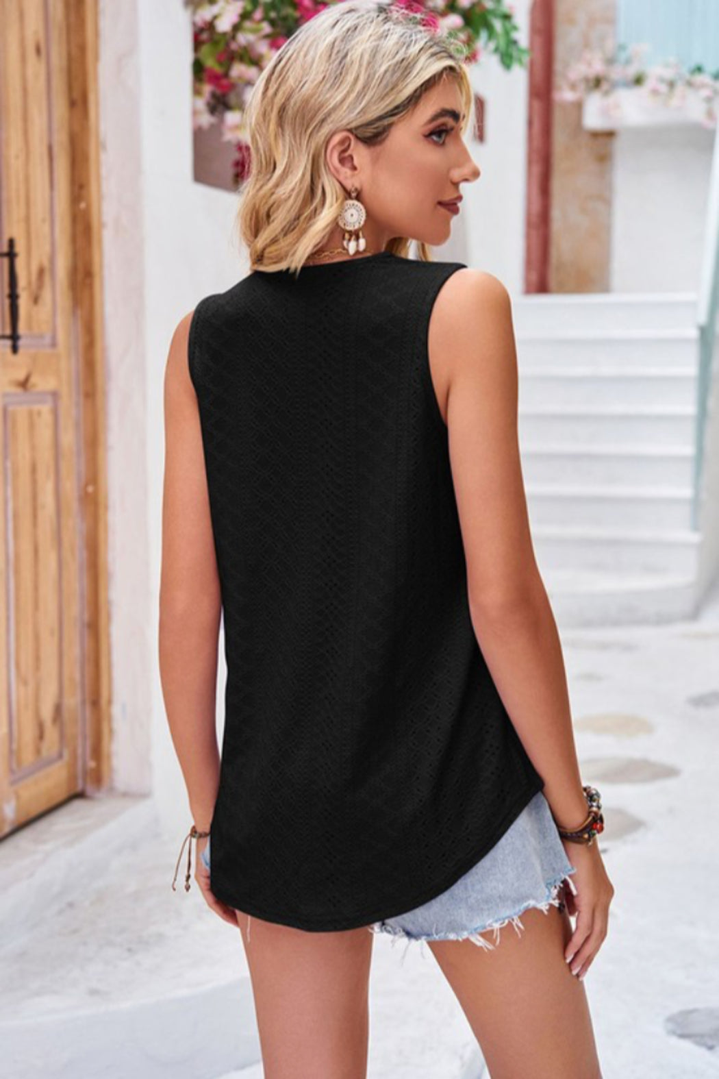 V Neck Sleeveless Top