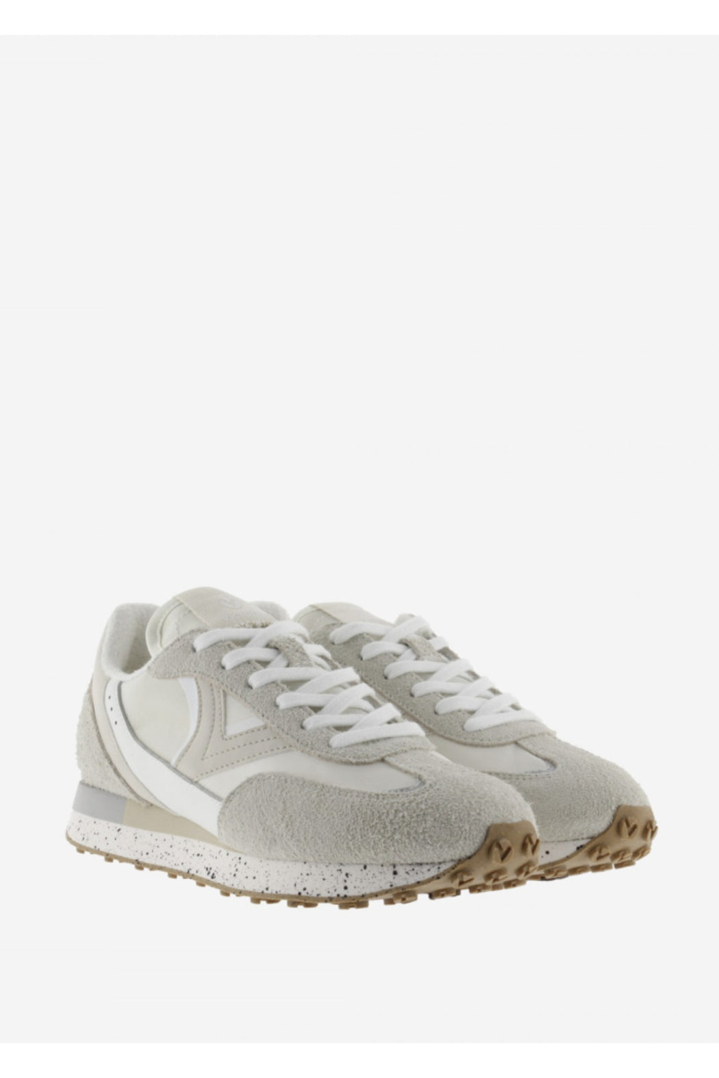 Victoria Shoes Women's Crudo